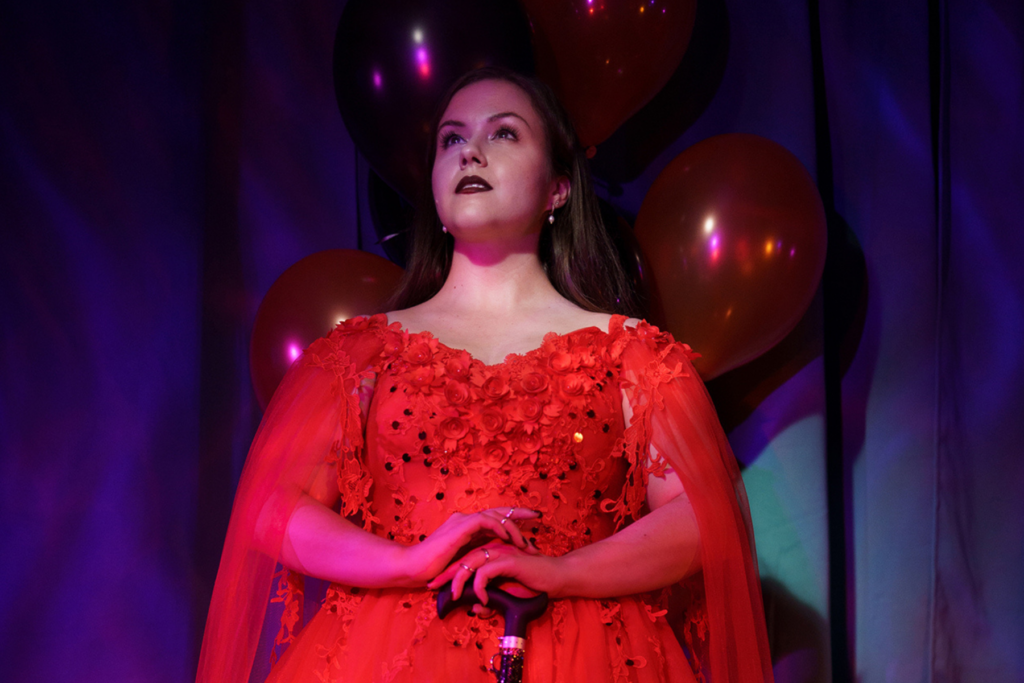 Singer Spotlight: Robin Hahn